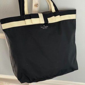 Nylon Tote with Black and Cream Bow